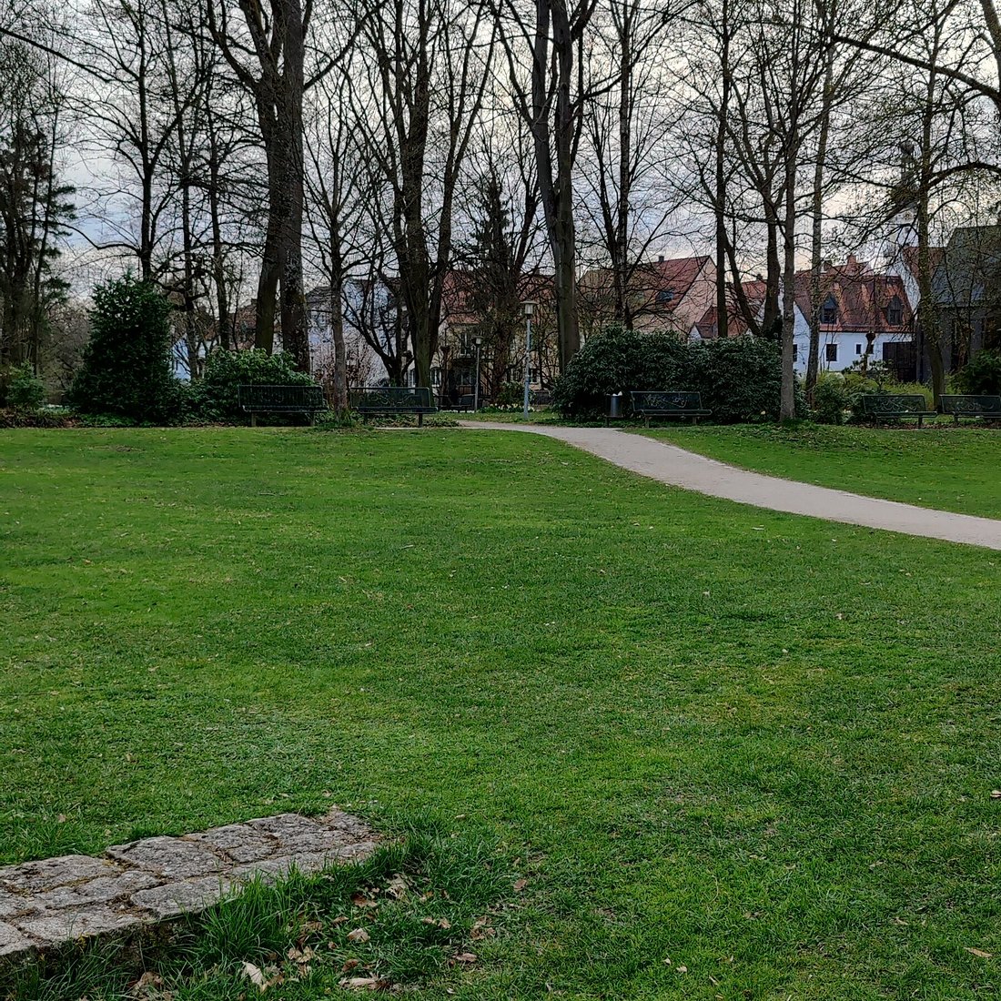 Max-Reger-Anlage – Bild 3