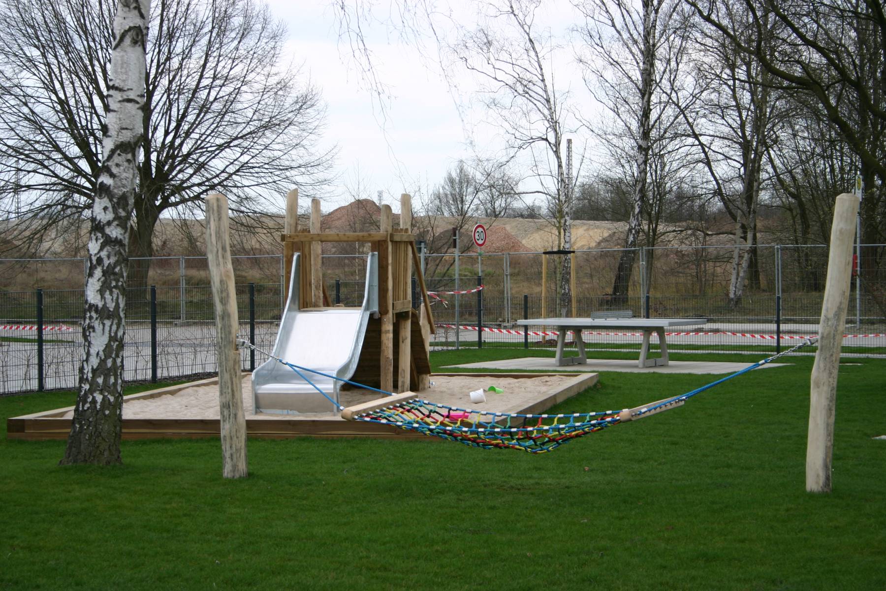 Kinderspielplatz Steuben-Allee – Bild 1