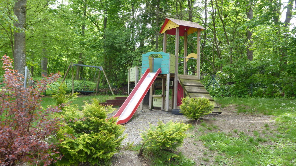 Spielplatz marienhöhe – Bild 1