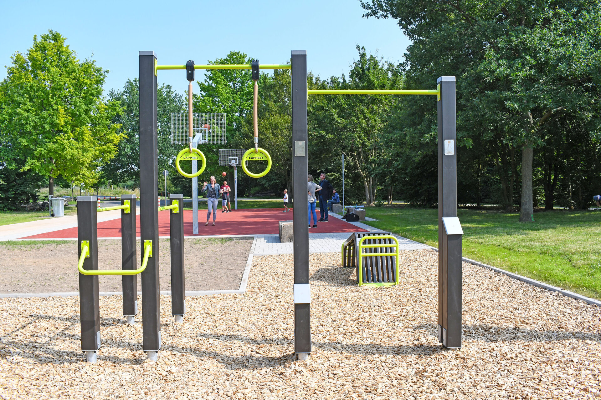 Kinderspielplatz – Bild 1