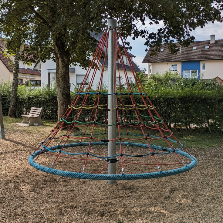 Spielplatz Lindach, Kettelerstrasse – Bild 4