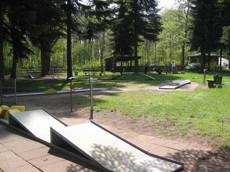 TVD Spielplatz – Bild 1