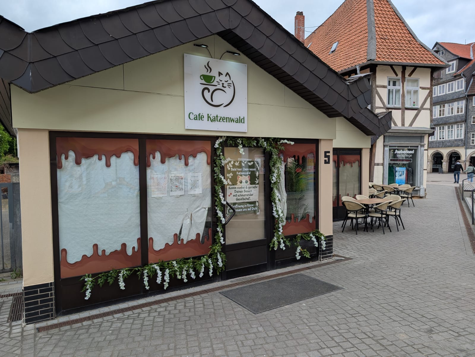 Café Katzenwald – Bild 1