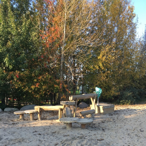 Spielplatz – Bild 3