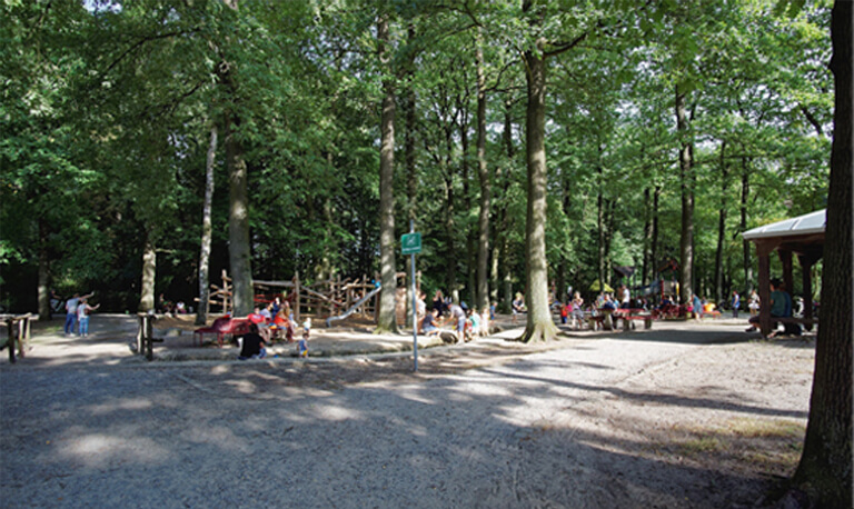 Cafe Restaurant Zu den Fischteichen – Bild 6