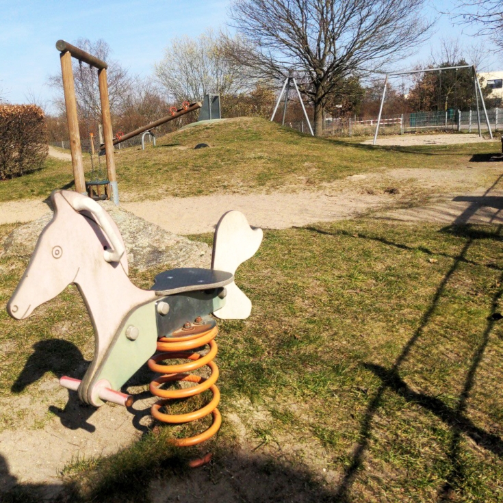 Olande Spielplatz – Bild 1