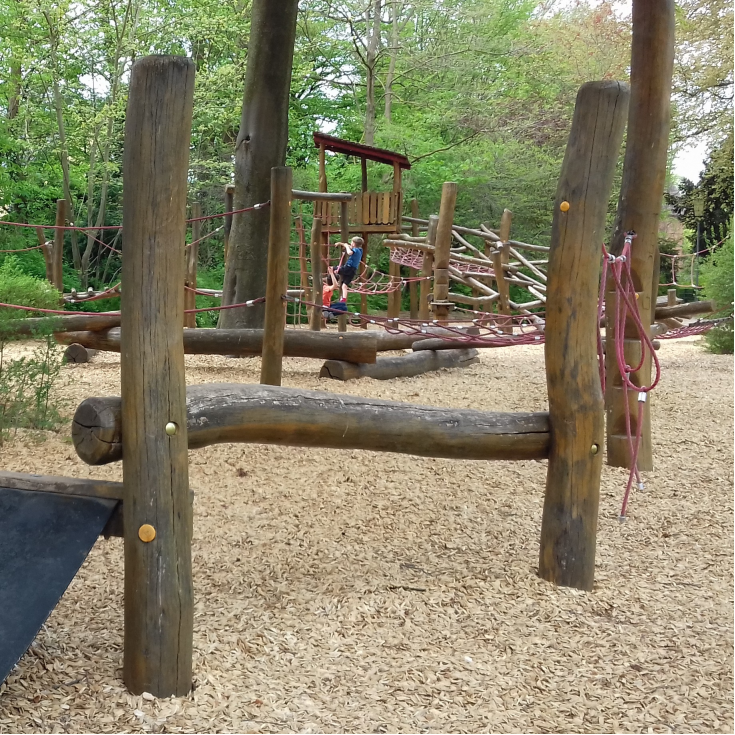 Spielplatz – Bild 2