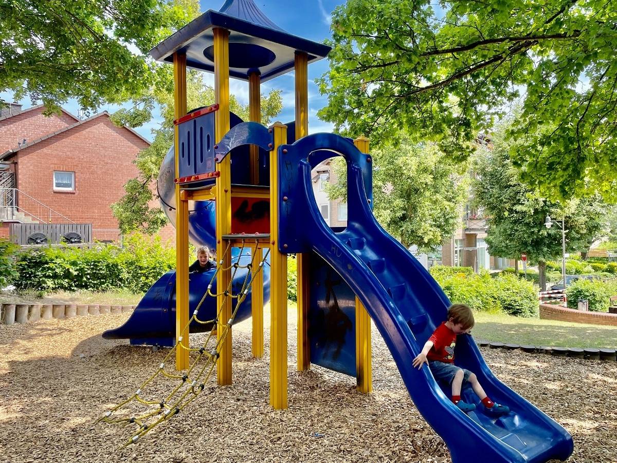 Spielplatz Lukasgasse – Bild 1