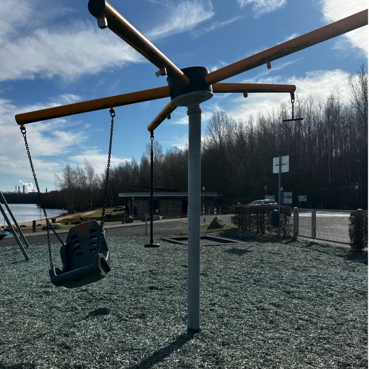 Spielplatz – Bild 3