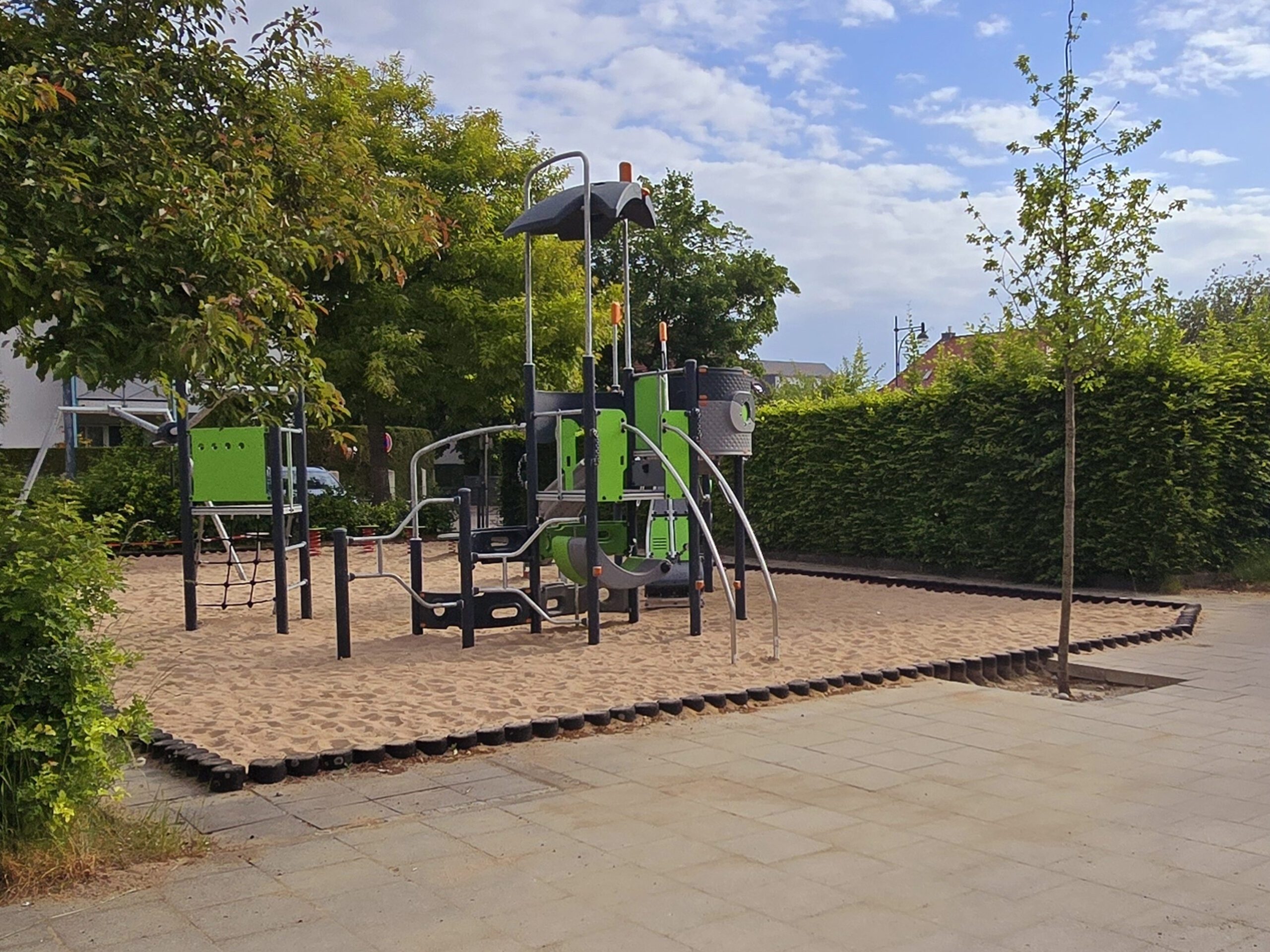 Spielplatz Jenaer Straße – Bild 2