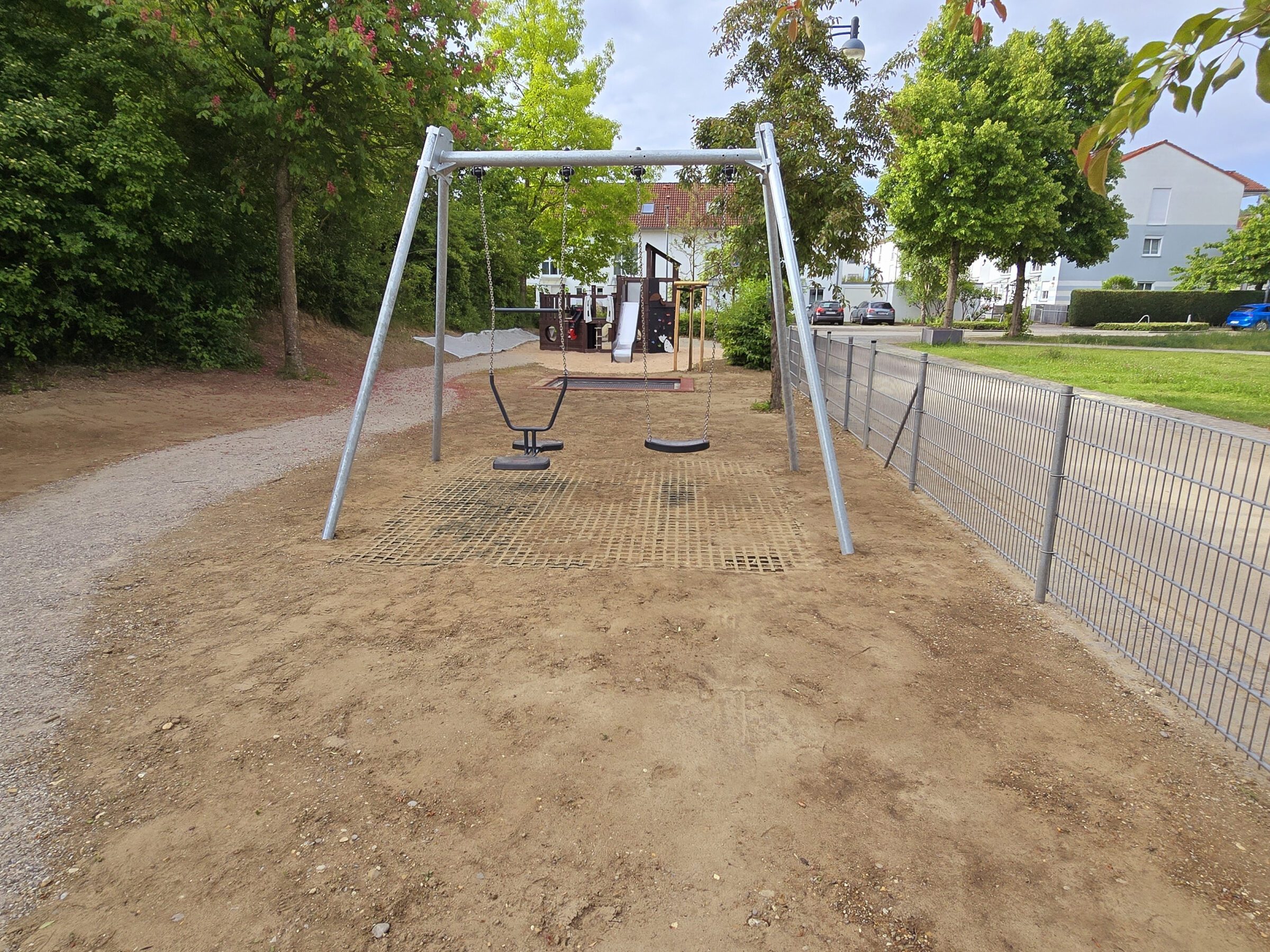 Spielplatz Jenaer Straße – Bild 4