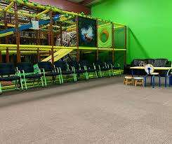 DJ's Adventureland Inc. – Bild 2