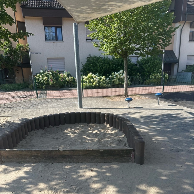 Spielplatz Martin-Luther-Straße – Bild 2
