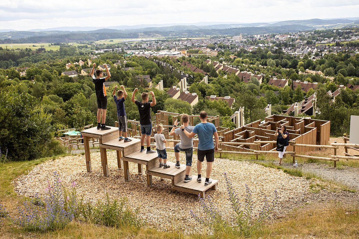 Spiel- & Freizeitplatz – Bild 2