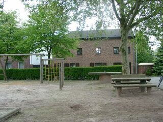 Spielplatz Dürboslar – Bild 1
