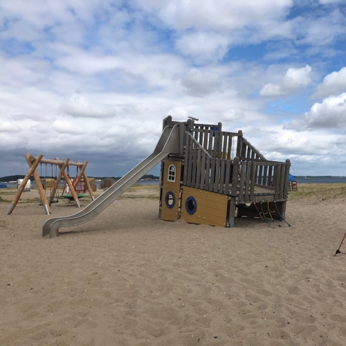 Spielplatz – Bild 2