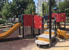 Allan Gardens Playground – Bild 5