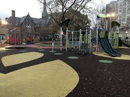 Allan Gardens Playground – Bild 6