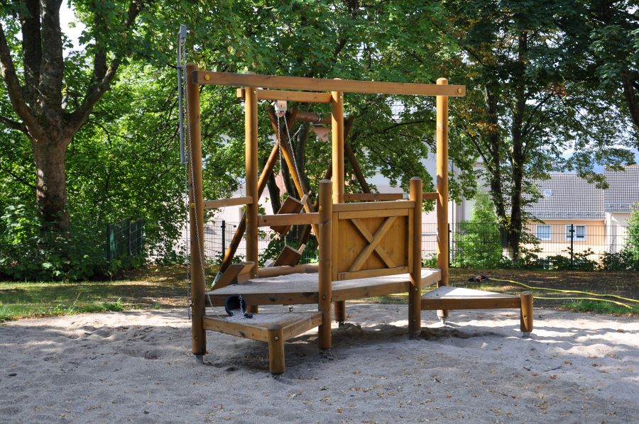 Spielplatz – Bild 3