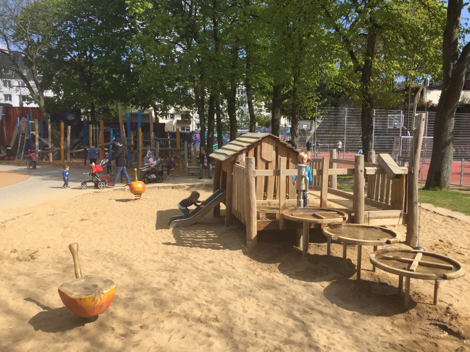 Spielflächen Richardstraße – Bild 3