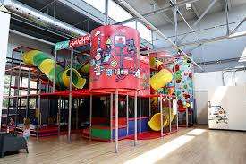 Au Machin chouette - centre d'amusement – Bild 1