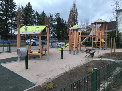 Spielplatz Kiefernweg – Bild 2