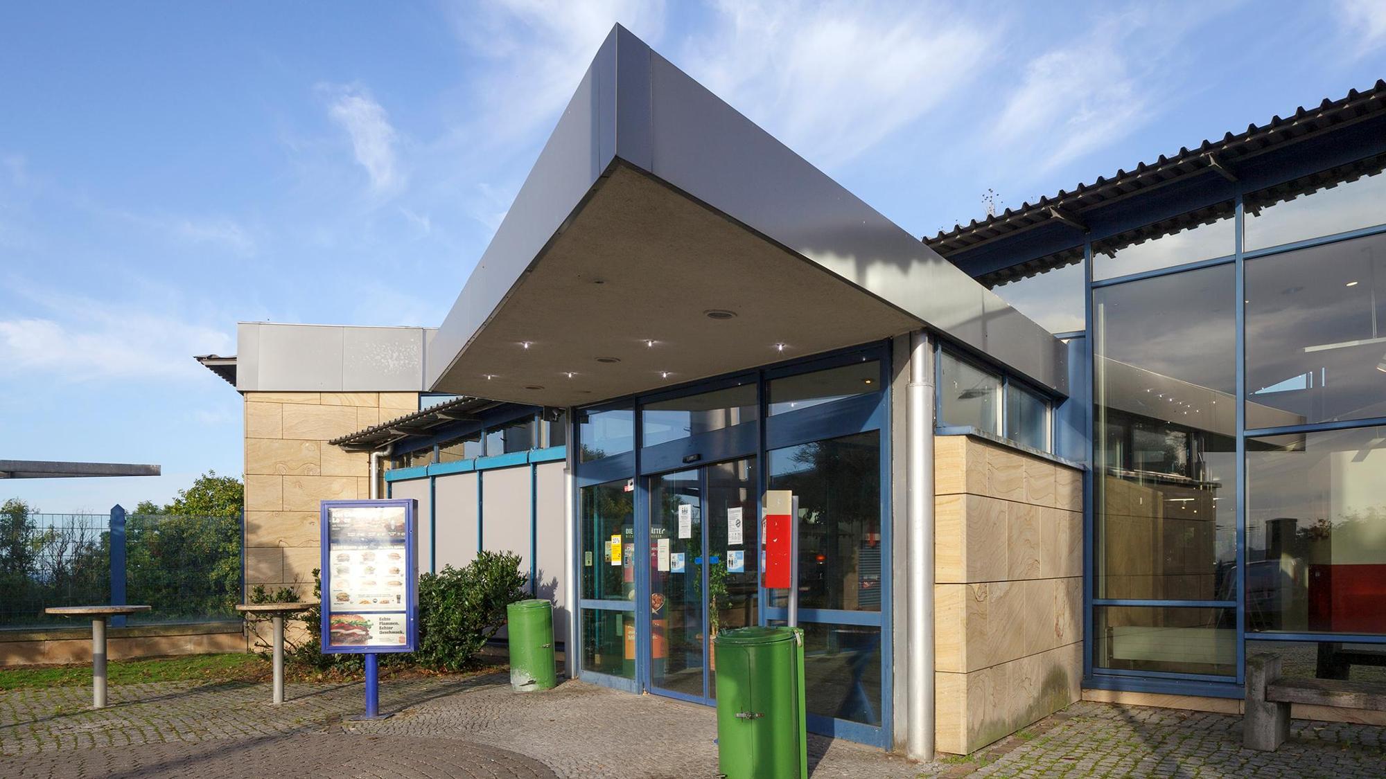 Tank & Rast Raststätte Helmstedt Süd – Bild 2