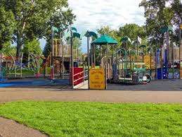 Cunliffe Park Playground – Bild 1