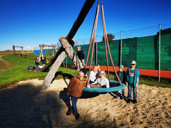 Würmchen-Spielplatz – Bild 4