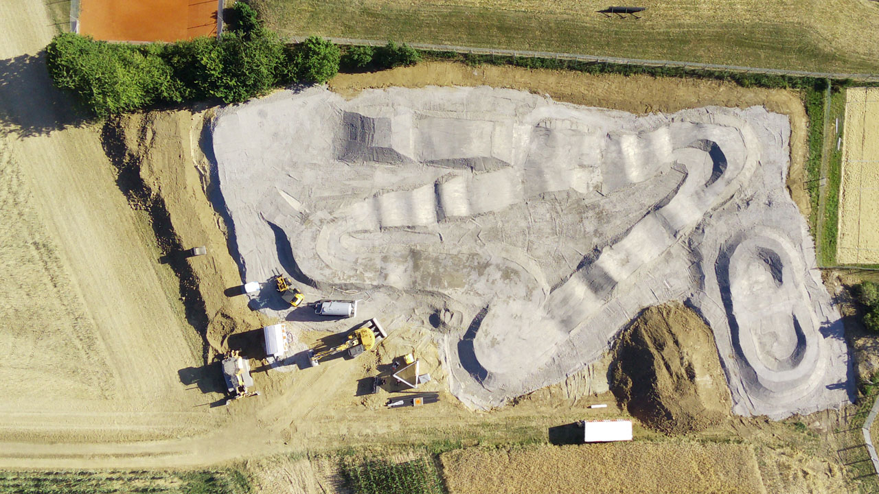 Asphalt-Pumptrack Ergenzingen – Bild 3