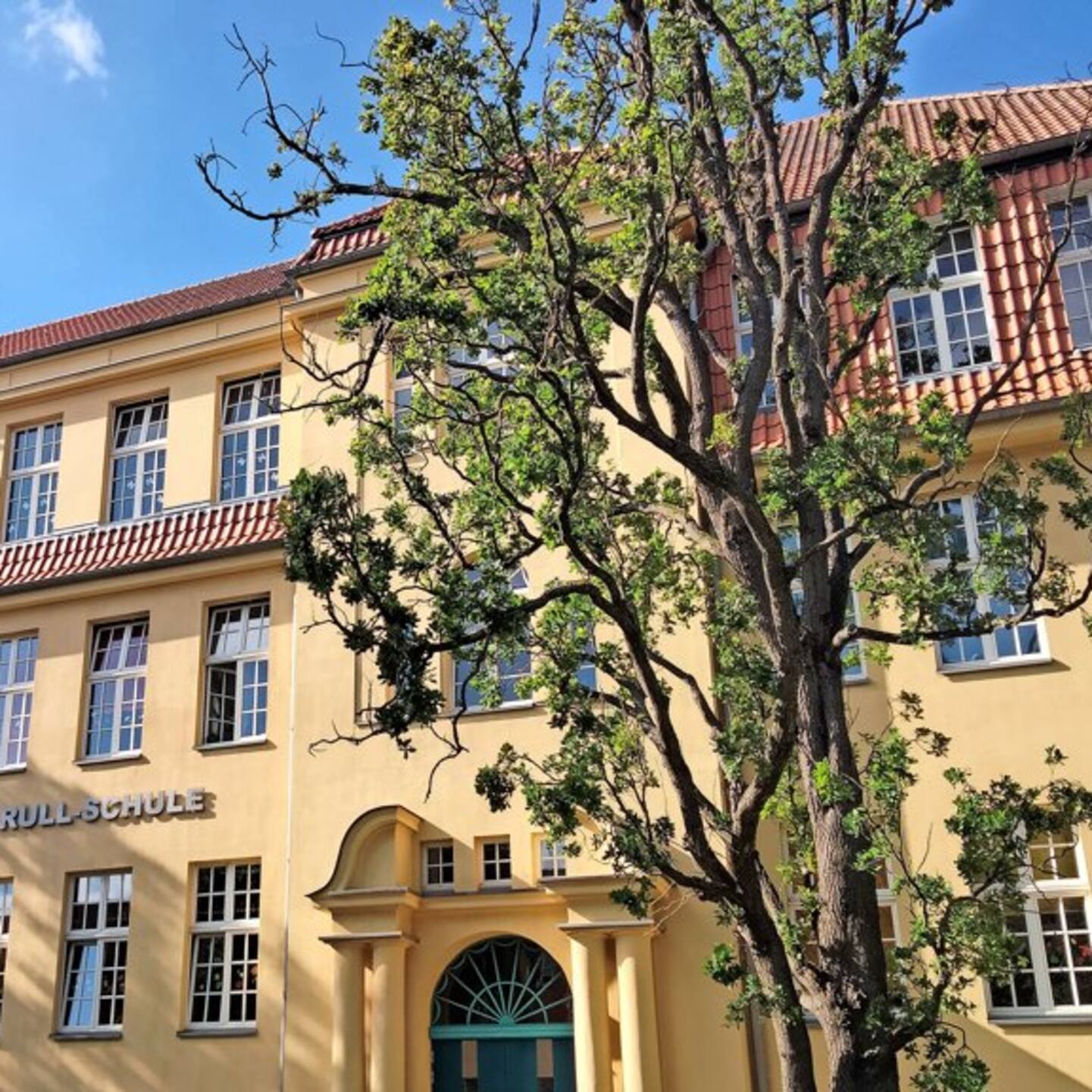 Spiel Platz der Grundschule "Karl Krull" – Bild 2