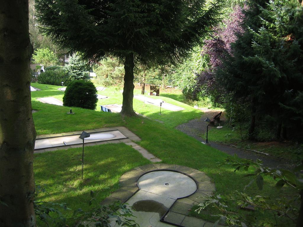 Minigolf am Jugendzentrum – Bild 5