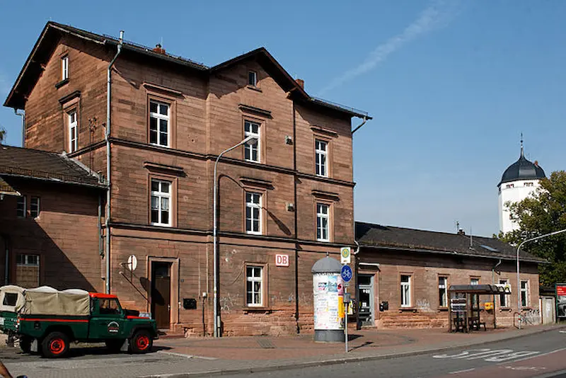 Seligenstadt Bahnhof – Bild 3