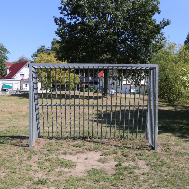 Spiel- und Bolzplatz Waldfrieden – Bild 2