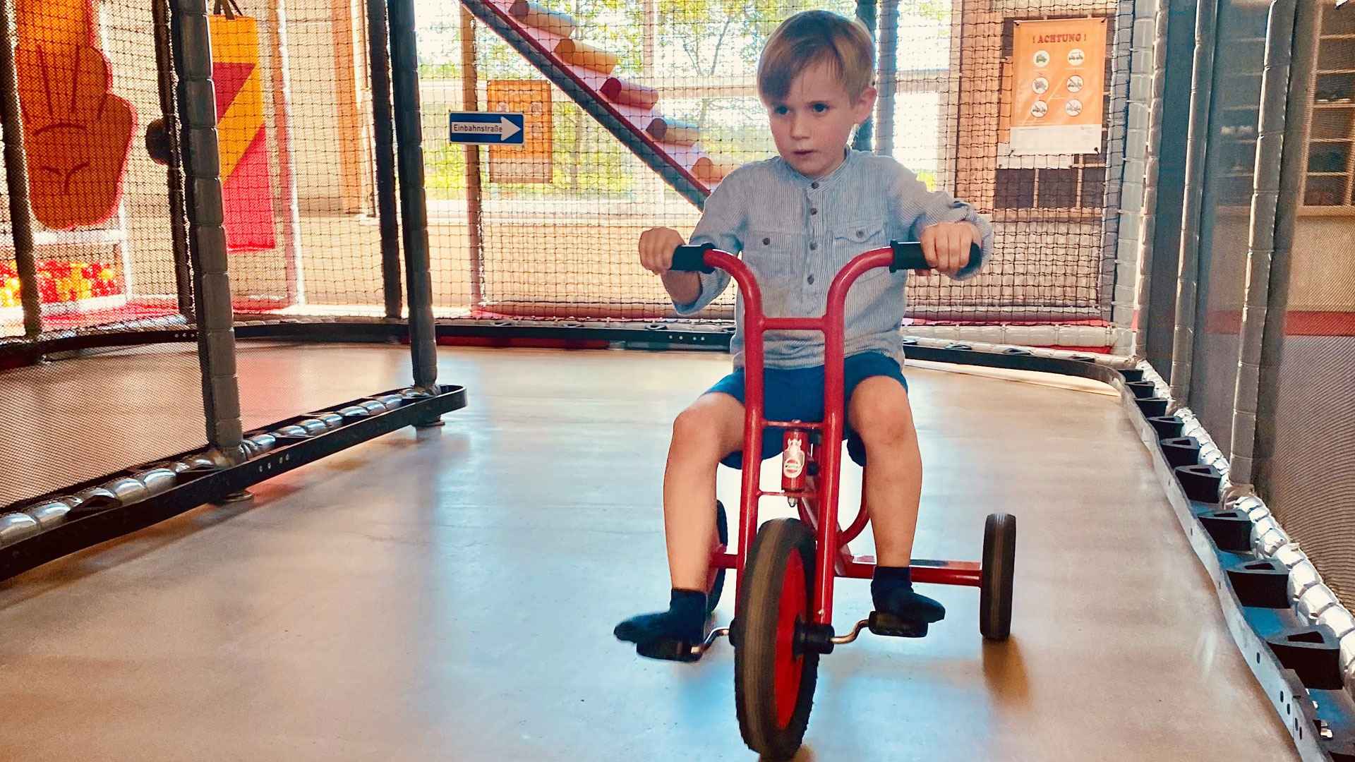 Frido & Skippy - Spielewelt Mirow – Bild 2