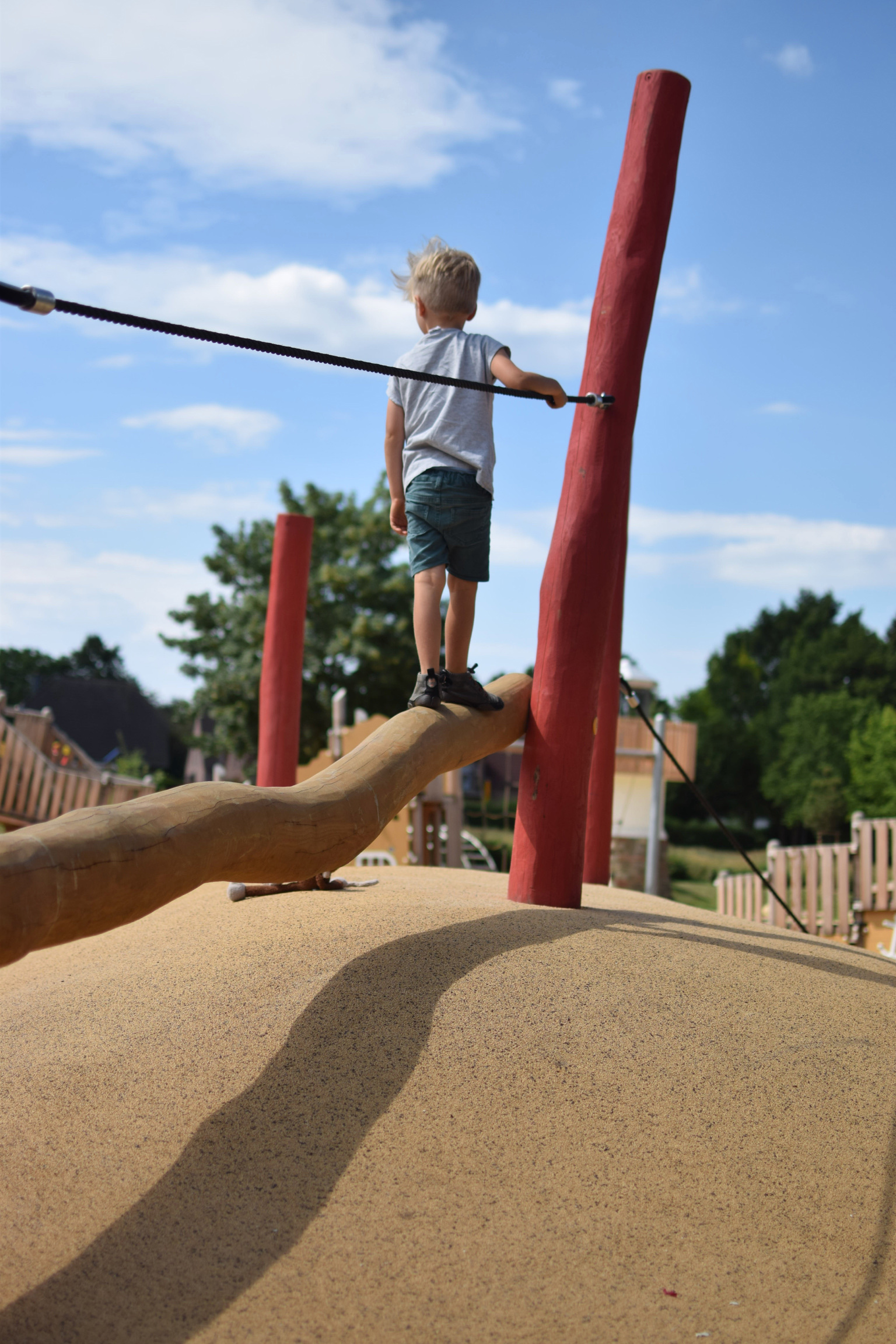 Spielplatz – Bild 2