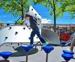 Queen Magdalene Place Playground – Bild 5