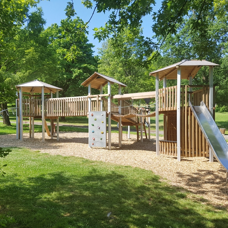 Spielplatz "Im Kurpark" in Brilon – Bild 3