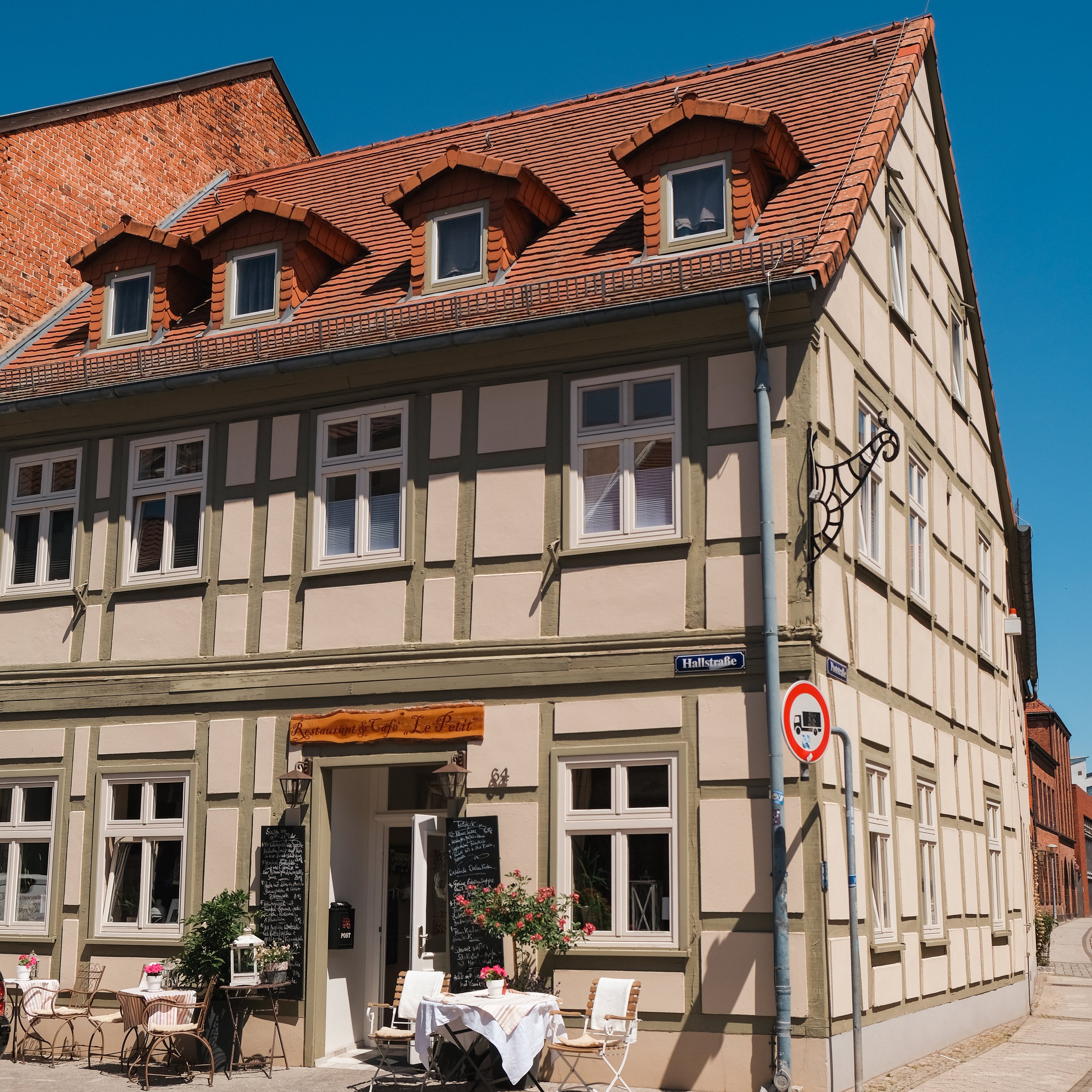 Restaurant & Cafe "Le Petit" – Bild 2