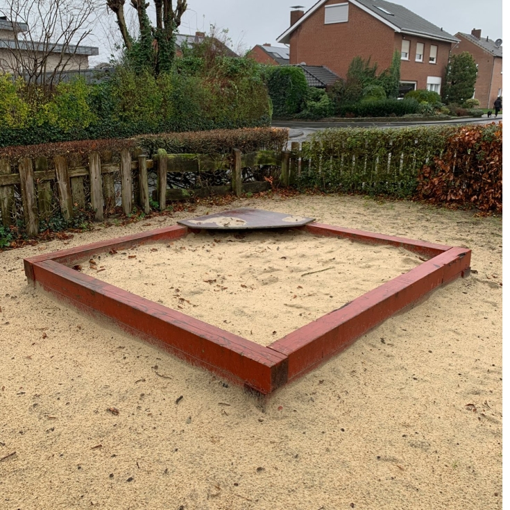 Spielplatz Nikolaus-Ehlen-Straße – Bild 2