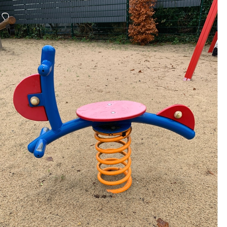 Spielplatz Nikolaus-Ehlen-Straße – Bild 3