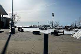 Ice Rink/Splash Pad – Bild 6