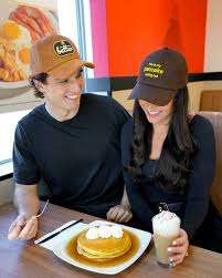 Stacked Breakfast & Pancake House – Bild 3