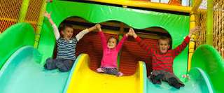 Goofing Around Kids – Bild 5