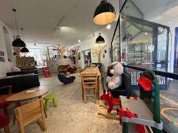 KinderKafi & Kinderkleiderbörse Planaterra – Bild 5