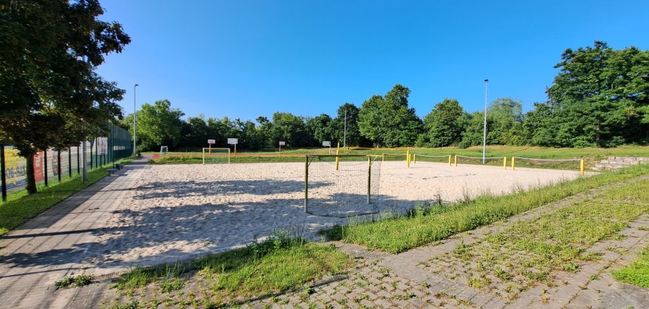 Minigolfanlage im Blumengarten – Bild 2