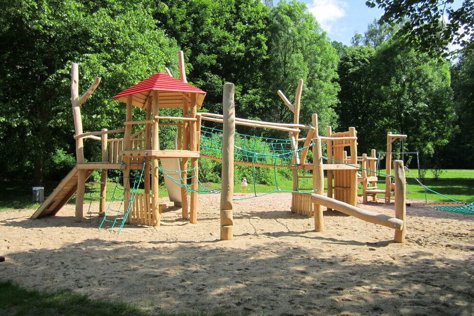 Spiel- und Bolzplatz Seidmannsdorf – Bild 2