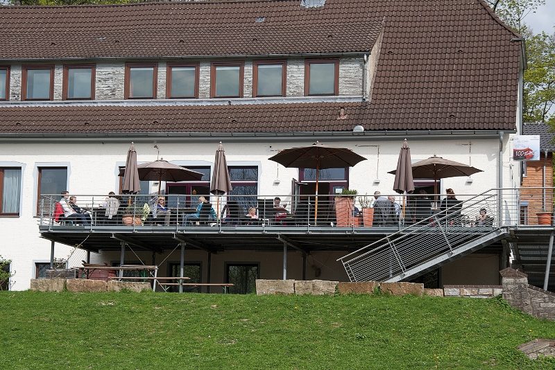Café "Alte Schule" Schloss Hamborn – Bild 1
