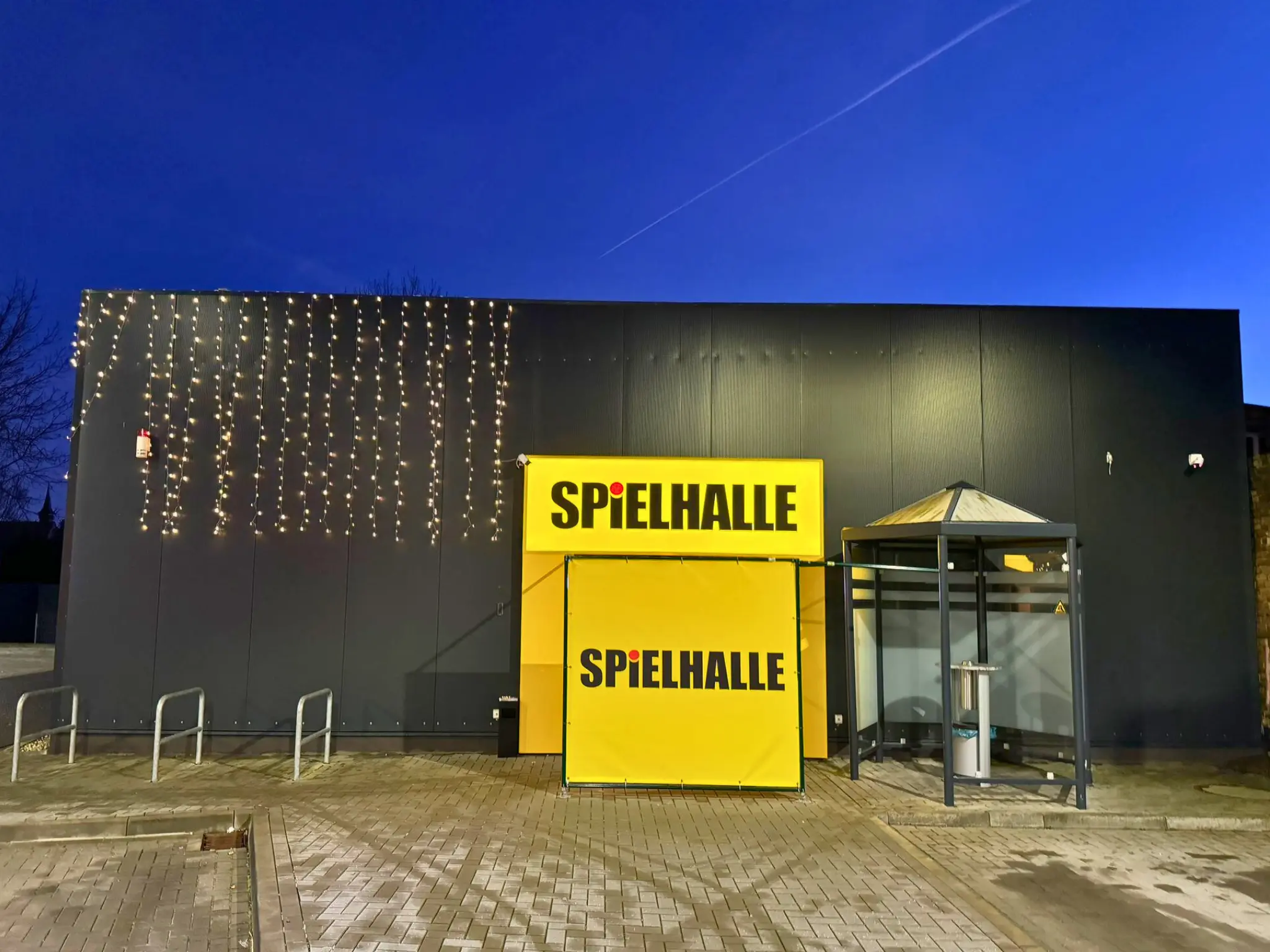 Spielhalle/Spielothek C&Z 2 Bitterfeld – Bild 3