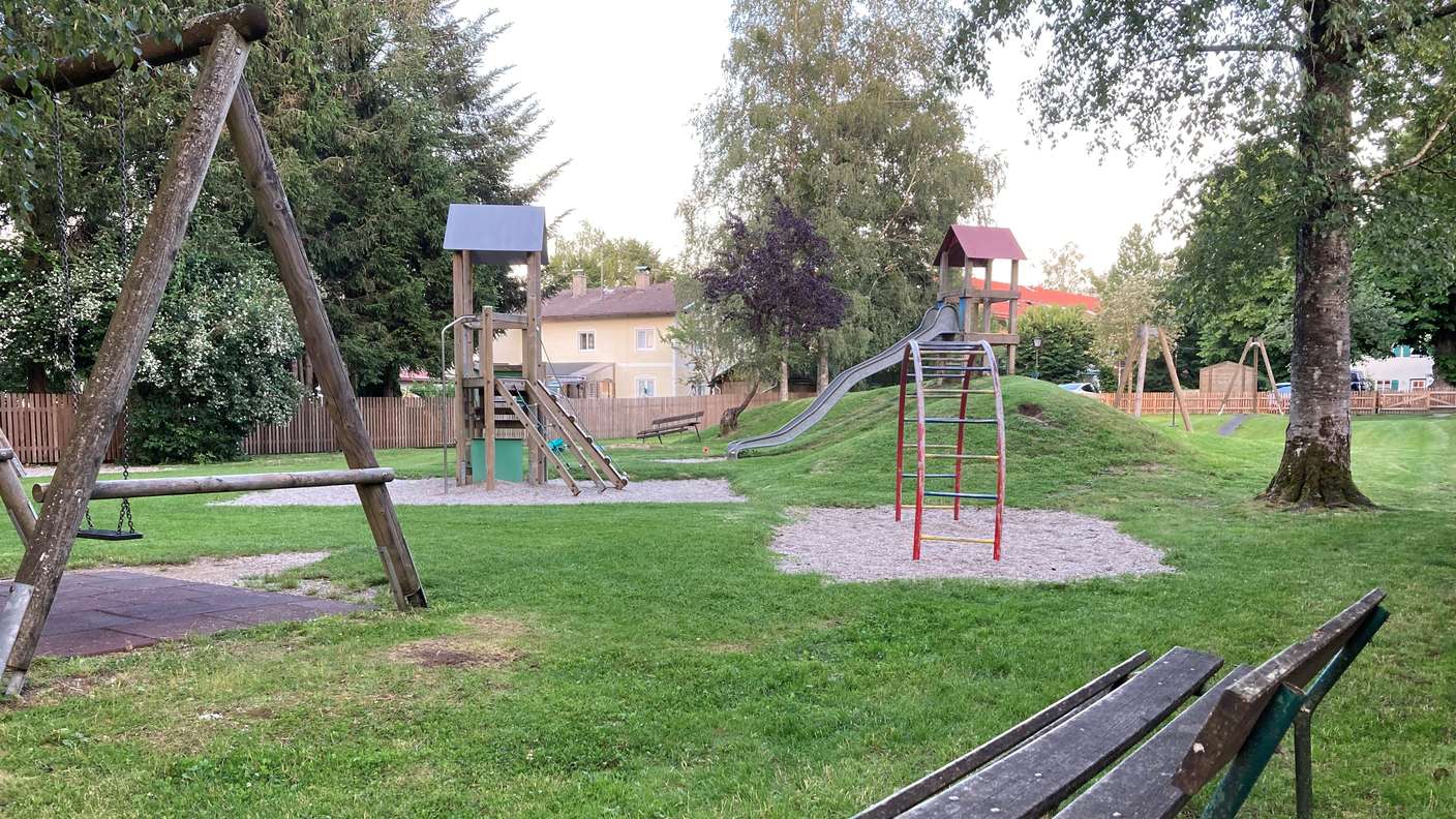 Spielplatz - Ignaz-Günther-Straße – Bild 2